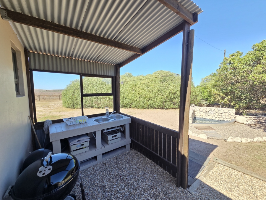 4 Bedroom Property for Sale in Trekoskraal Western Cape